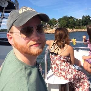 Meet your Posher, Christopher